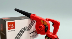 Nên Mua Máy Thổi Bụi Chạy Pin Hay Máy Thổi Bụi Dùng Điện?