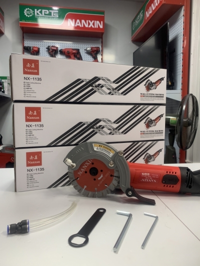 Máy Cắt Tường 1 Lưỡi NX-1135